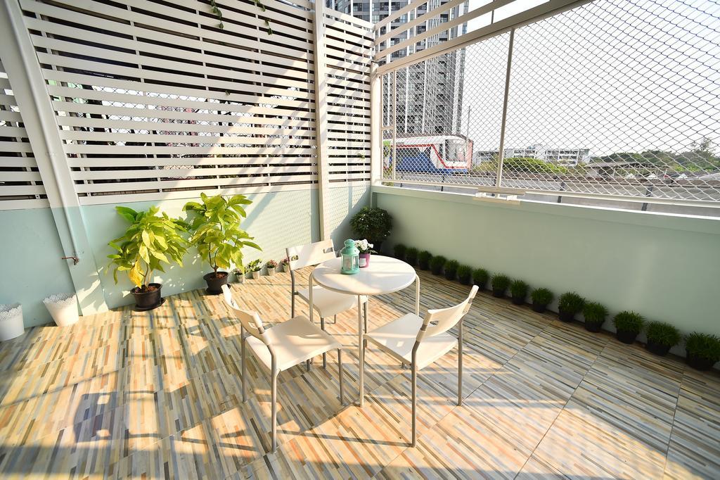 Take A Rest Hotel Bangkok Buitenkant foto
